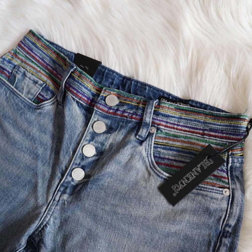 NEW BLANKNYC The Varick Kick Flare Shorts Sz 26 - Picture 2 of 7